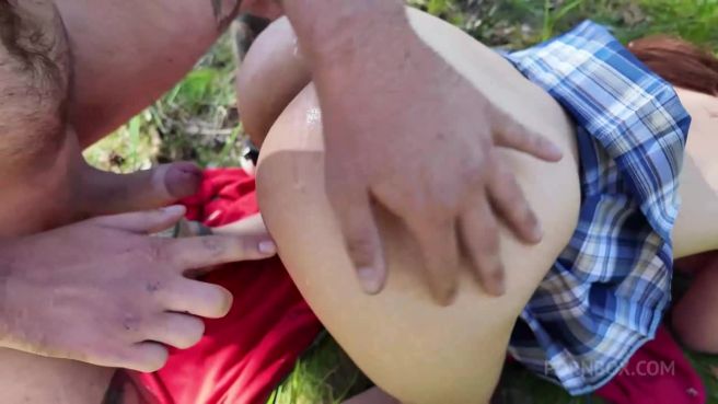 Превью Грязный анальный разврат на природных просторах № 46829