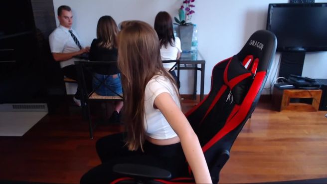 Превью На самом деле, эта вебкамщица очень горячая № 46846