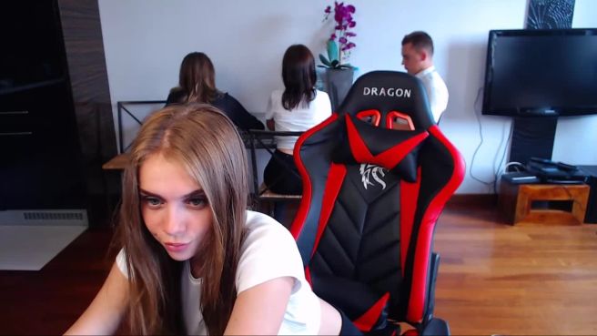 Превью На самом деле, эта вебкамщица очень горячая № 46846