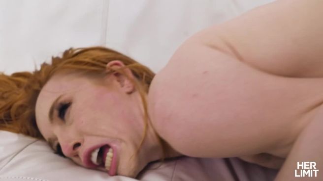 Превью Анал стонет под хуем-убийцей № 46860