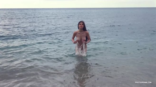 Превью Соблазнительная морская прогулка № 46890