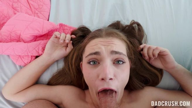 Дочка обязательно должна получить сегодня оргазм